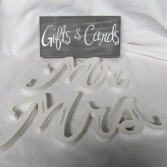 Large Mr Mrs wooden Signs Head Table decor Rustic Boho Wedding Decor Decorations - Picture 1 of 3